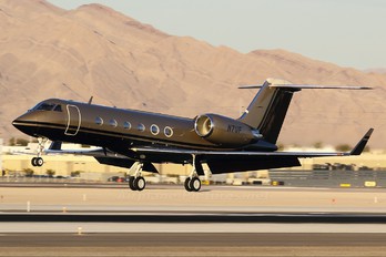 N7UF - Private Gulfstream Aerospace G-IV,  G-IV-SP, G-IV-X, G300, G350, G400, G450