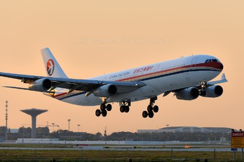 B-2383 - China Eastern Airlines Airbus A340-300