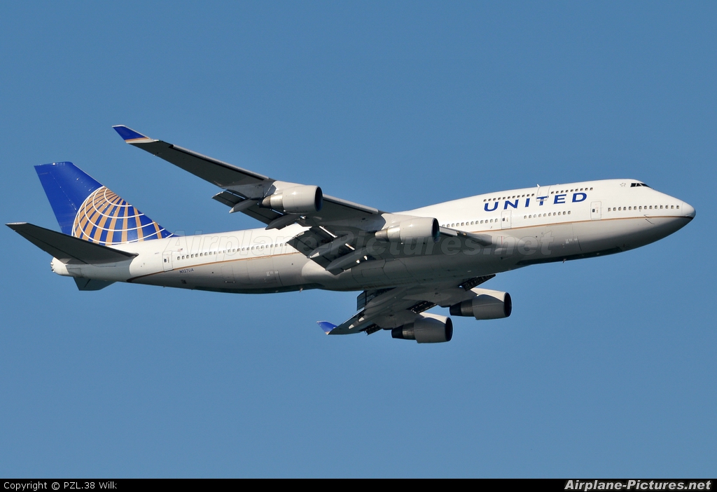 United Airlines N127UA aircraft at San Francisco - Off Airport
