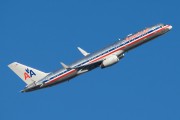 American Airlines N185AN image