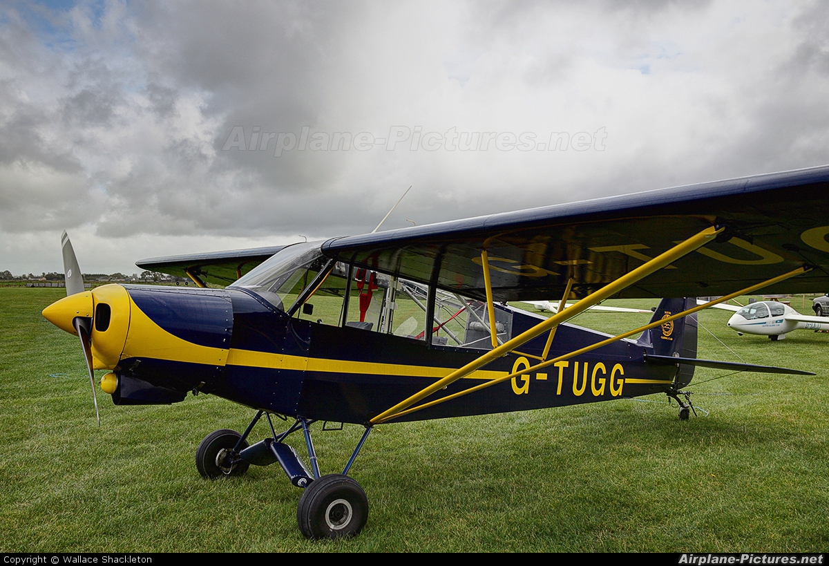 Ulster Gliding Club G-TUGG aircraft at Bellarena 