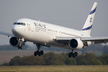 4X-EAK - El Al Israel Airlines Boeing 767-300ER