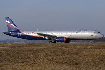 VP-BWO - Aeroflot Airbus A321