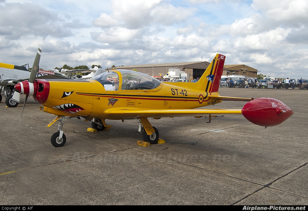 Belgium - Air Force "Hardship Red" ST-42 aircraft at Duxford