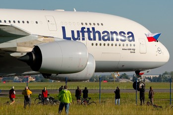 D-AIMF - Lufthansa Airbus A380