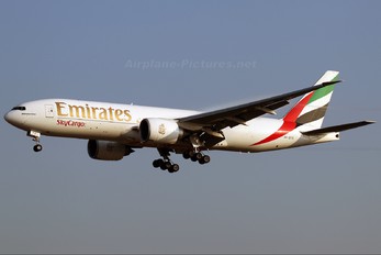 A6-EFD - Emirates Sky Cargo Boeing 777F