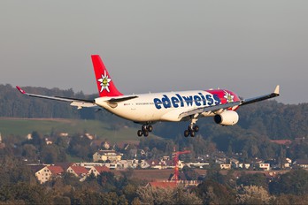 HB-JHQ - Edelweiss Airbus A330-300