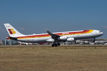 EC-GLE - Iberia Airbus A340-300