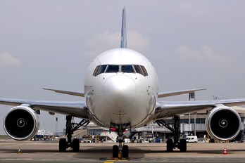 TR-LHP - Gabon Airlines Boeing 767-200