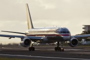 American Airlines N628AA image