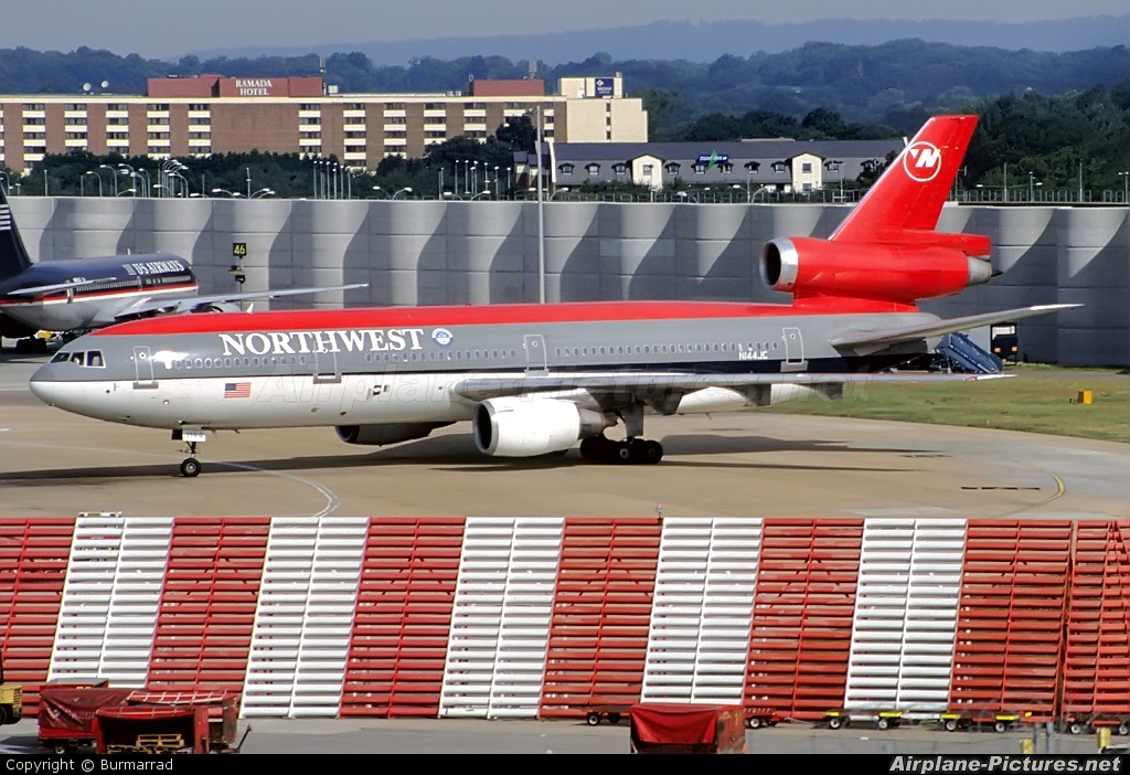 Northwest Airlines N144JC aircraft at London - Gatwick