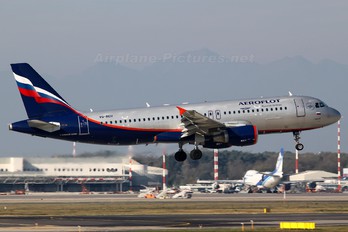 VQ-BEH - Aeroflot Airbus A320