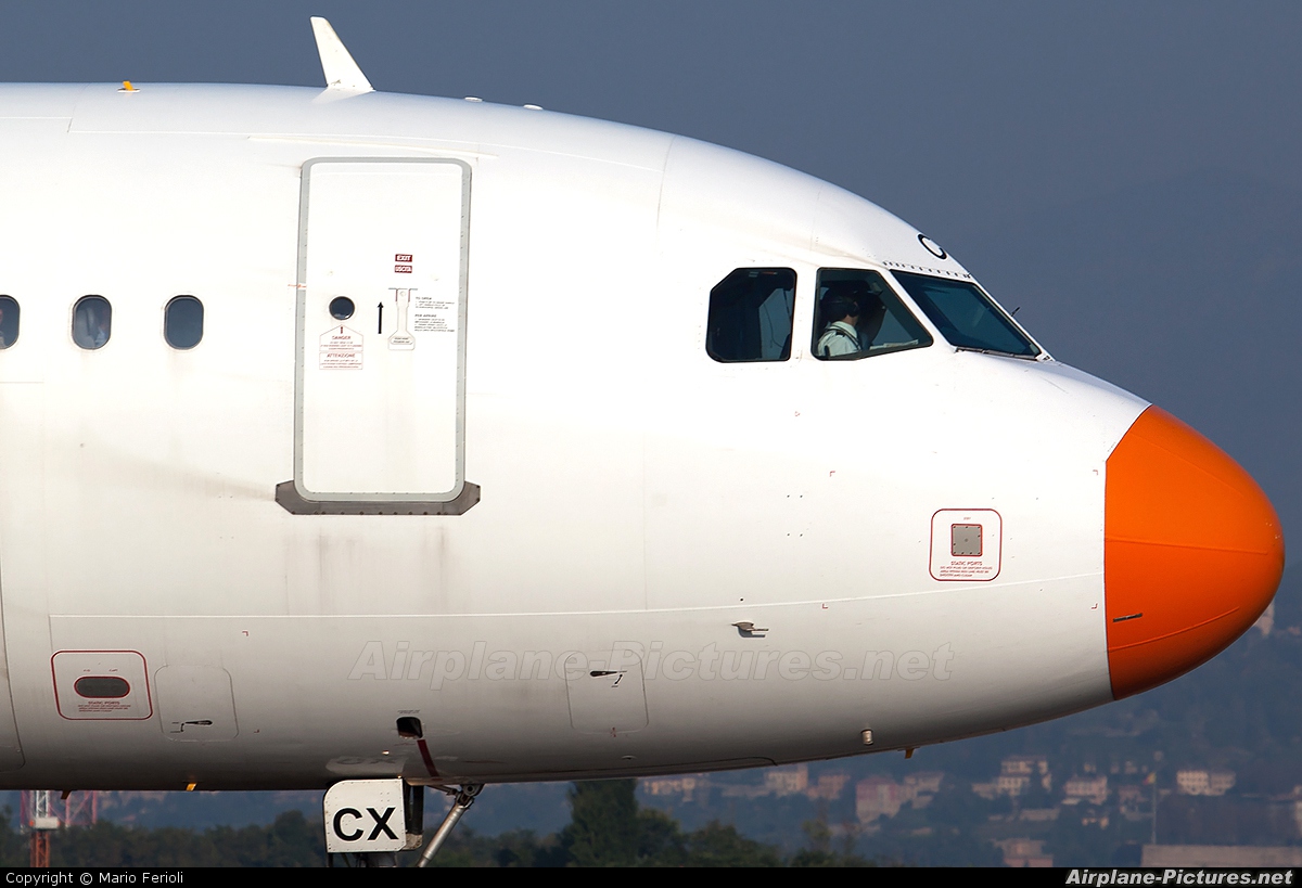 Windjet EI-ECX aircraft at Bergamo - Orio al Serio