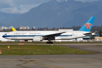 B-2070 - China Southern Airlines Boeing 777-200ER
