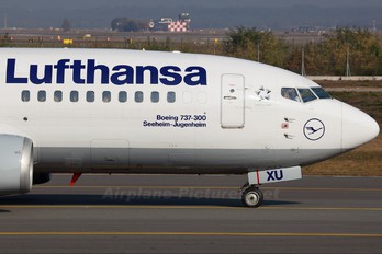 D-ABXU - Lufthansa Boeing 737-300