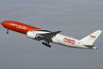 OO-TSA - TNT Boeing 777F