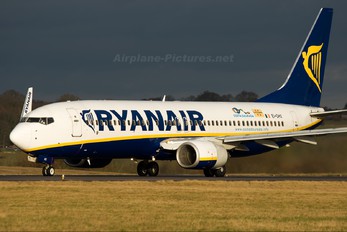 EI-DHX - Ryanair Boeing 737-800