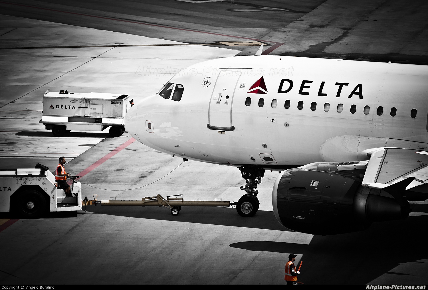 Delta Air Lines N335NB aircraft at Fort Lauderdale - Hollywood Intl