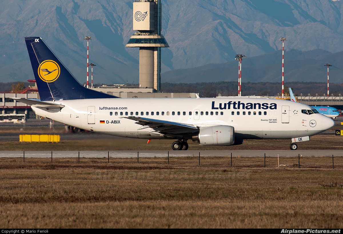 Lufthansa D-ABIX aircraft at Milan - Malpensa