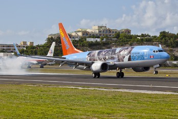 C-FRZG - Sunwing Airlines Boeing 737-800