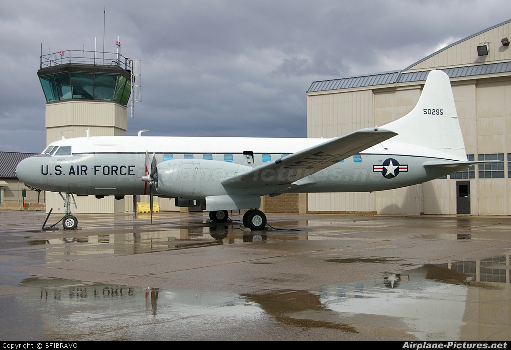 USA - Air Force 55-0295 aircraft at Dover AFB