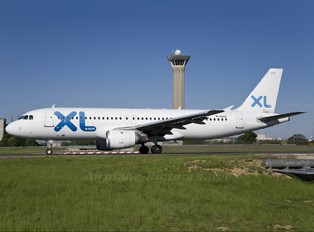 F-HDCE - XL Airways (Excel Airways) Airbus A320