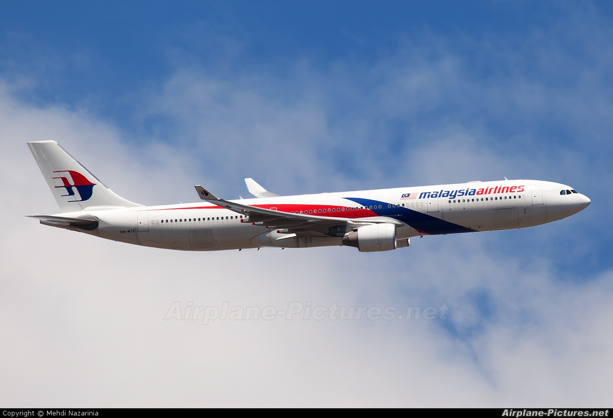 Малайзия эйрлайнс. Airbus a330-300 Малайзия Эйрлайнс. Авиакомпания Malaysia Airlines. Malaysia Airlines Airbus a330-200. Malaysia Airlines a330 Seat.