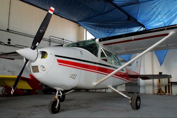 SP-FWL - Private Cessna 182 Skylane (all models except RG)