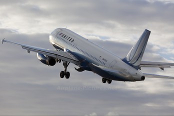 N411UA - United Airlines Airbus A320