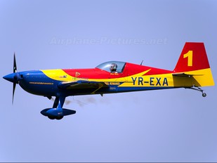 YR-EXA - Hawks of Romania Extra 330SC