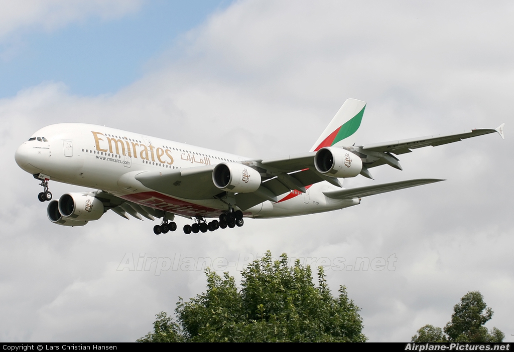 Emirates Airlines A6-EDB aircraft at London - Heathrow