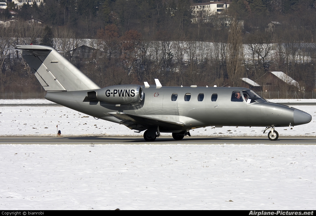 Private G-PWNS aircraft at Innsbruck