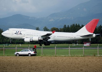JA8079 - JAL - Japan Airlines Boeing 747-400