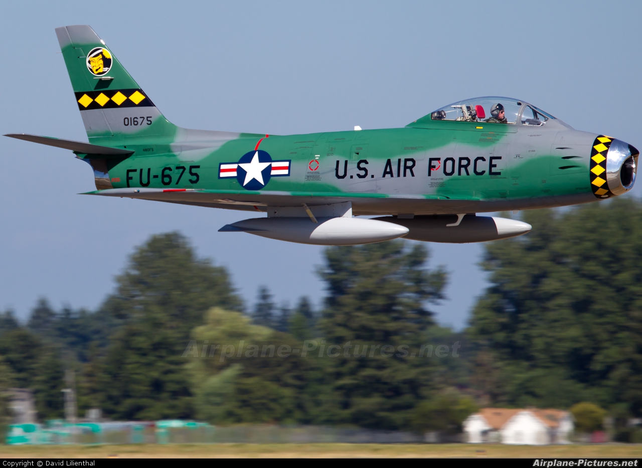Private N80FS aircraft at Tacoma - McChord AFB