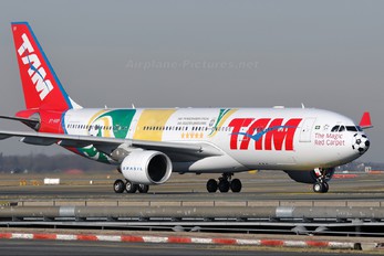 PT-MVP - TAM Airbus A330-200