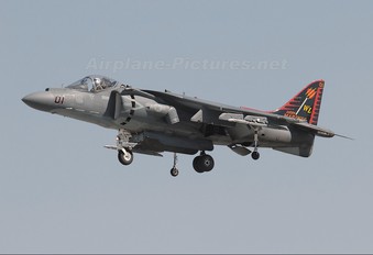 165584 - USA - Marine Corps McDonnell Douglas AV-8B Harrier II