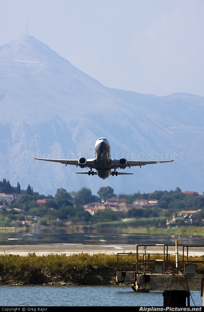 Lauda Air OE-LNS aircraft at Corfu - Ioannis Kapodistrias