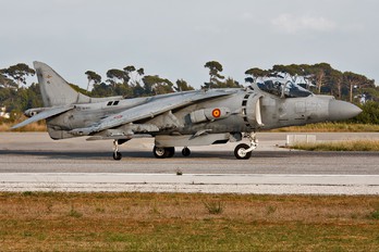 VA.1B-25 - Spain - Navy McDonnell Douglas EAV-8B Harrier II