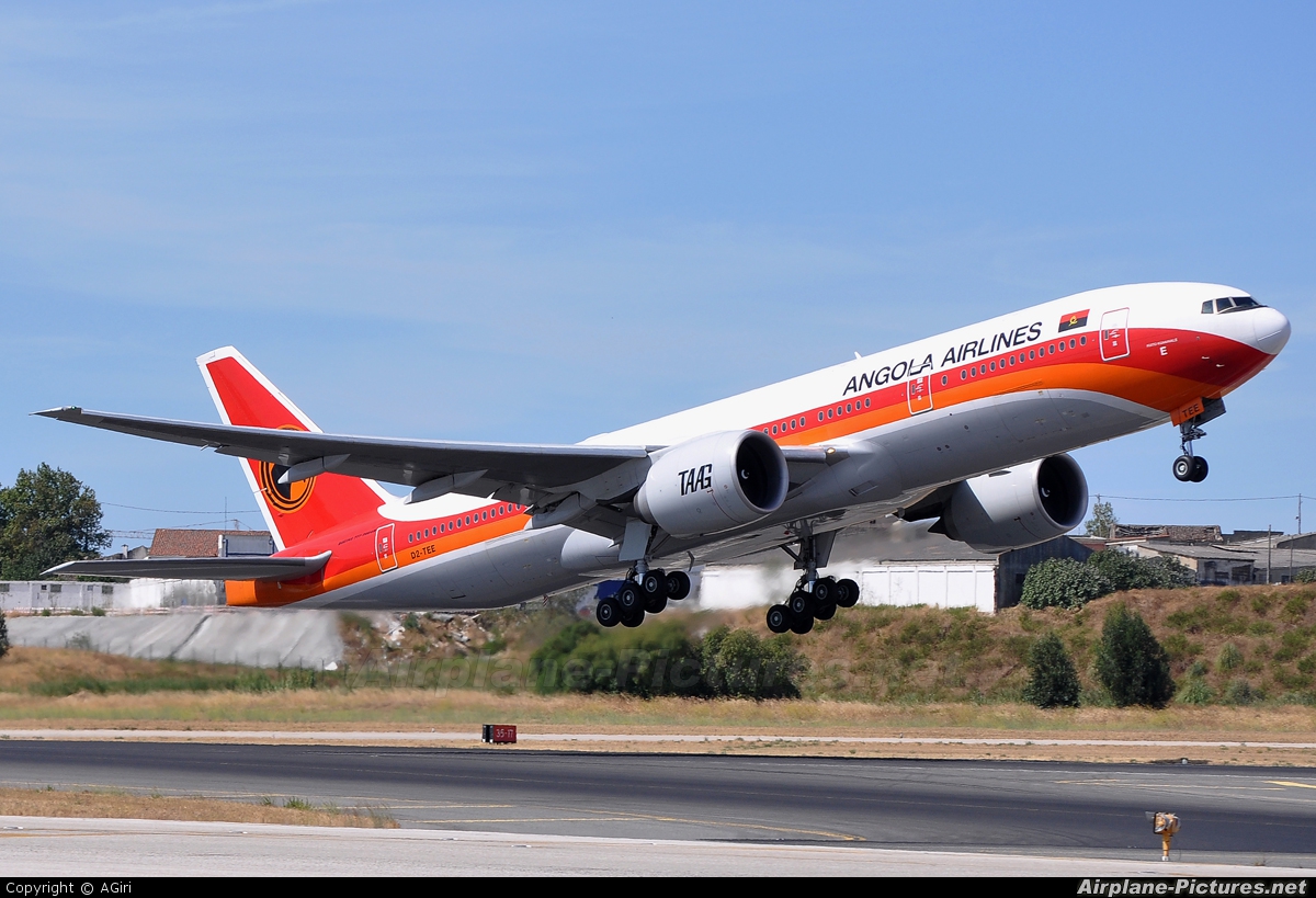 TAAG - Angola Airlines D2-TEE aircraft at Lisbon