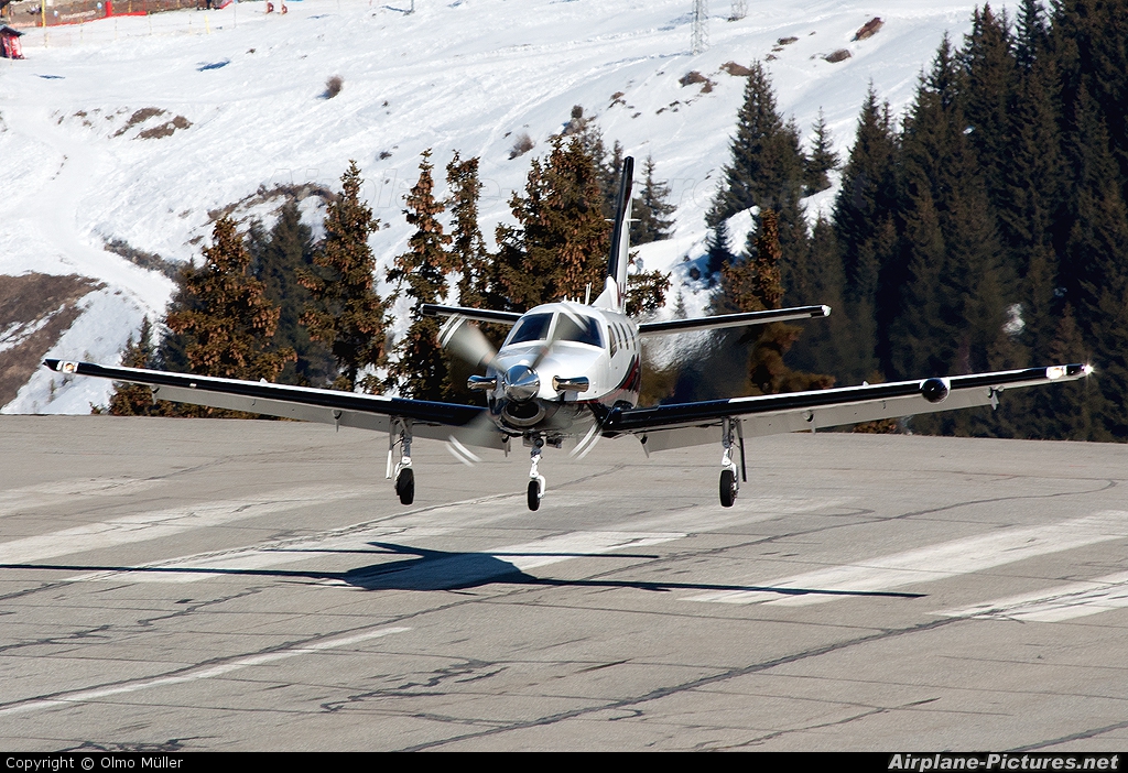 Private M-SHEP aircraft at Courchevel