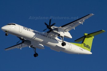 YL-BAX - Air Baltic de Havilland Canada DHC-8-400Q / Bombardier Q400