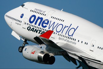 VH-OJU - QANTAS Boeing 747-400