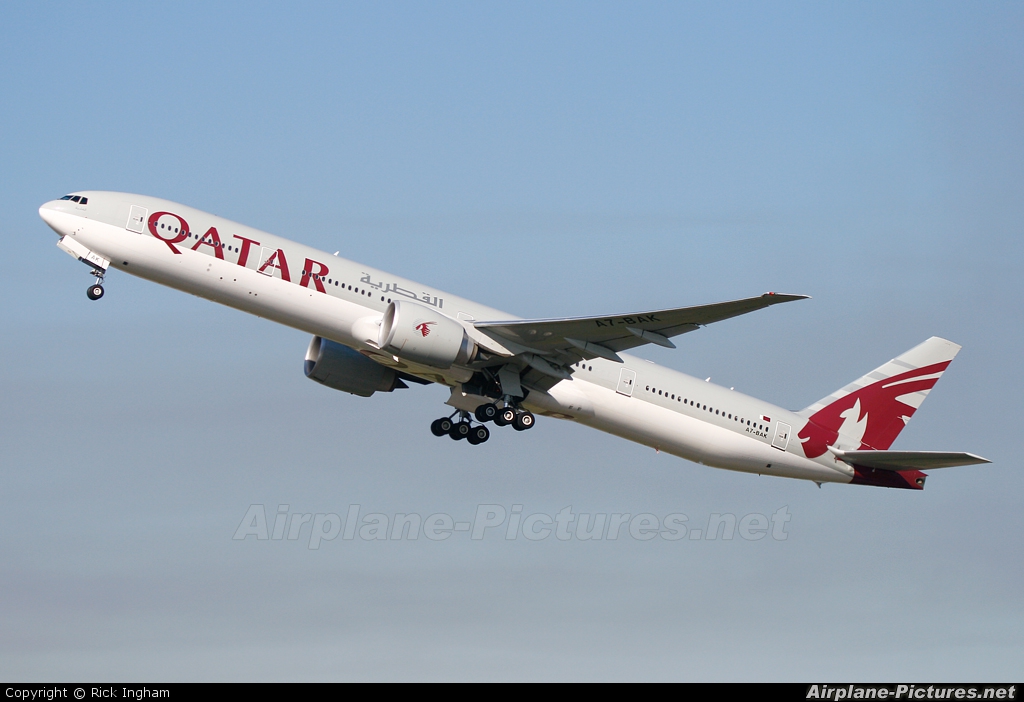 Qatar Airways A7-BAK aircraft at London - Heathrow
