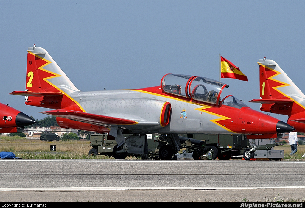Spain - Air Force : Patrulla Aguila E.25-06 aircraft at Pratica di Mare