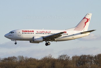 TS-IOI - Tunisair Boeing 737-500
