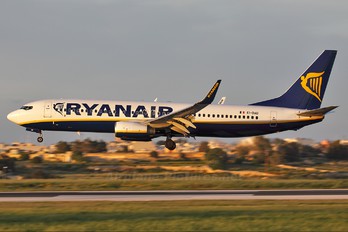 EI-DAD - Ryanair Boeing 737-800