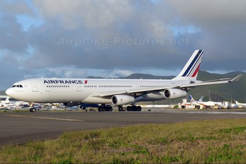 F-GLZN - Air France Airbus A340-300