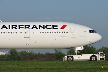 F-GZNI - Air France Boeing 777-300ER