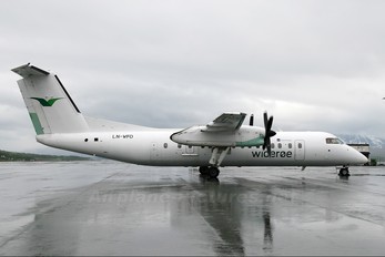 LN-WFD - Widerøe de Havilland Canada DHC-8-300Q Dash 8