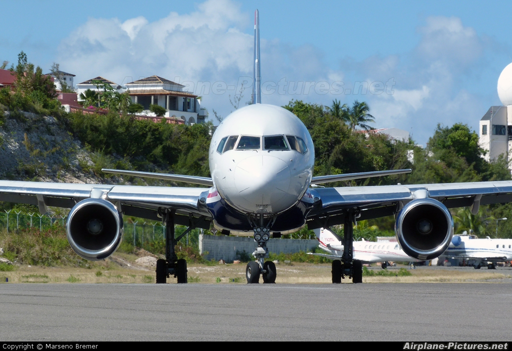 US Airways N940UW aircraft at Sint Maarten - Princess Juliana Intl